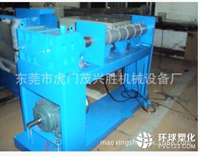 茂興勝機(jī)械供應(yīng)臥式65硅膠擠出機(jī)