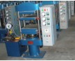 廠家供應(yīng)橡塑壓制成型機(jī)，雙層熱板壓機(jī)，硅膠硫化機(jī)