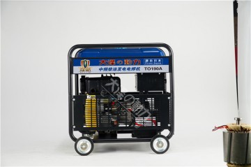 三相小型190A柴油發(fā)電電焊機(jī)