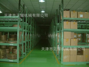 天津中型貨架廠 設計中型貨架 現(xiàn)場測量 安裝