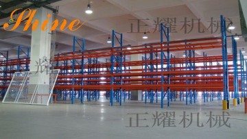 天津中型貨架廠 設計中型貨架 現(xiàn)場測量 安裝