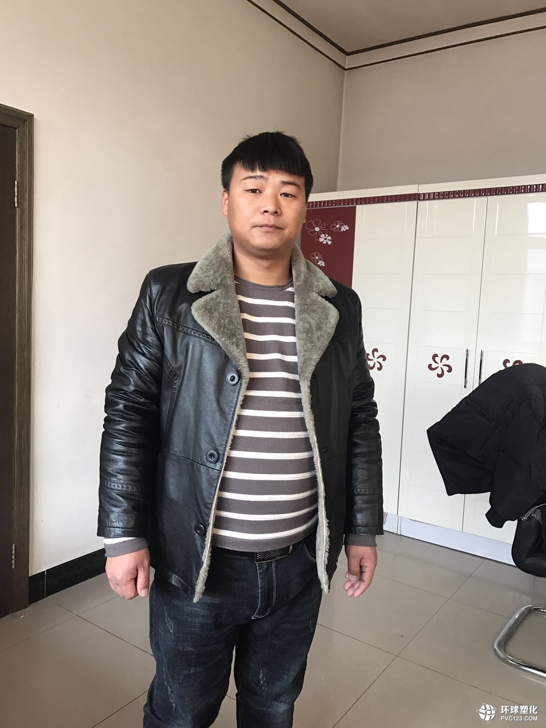 威海回收注膠機(jī) 威?;厥疹A(yù)成型擠出機(jī)