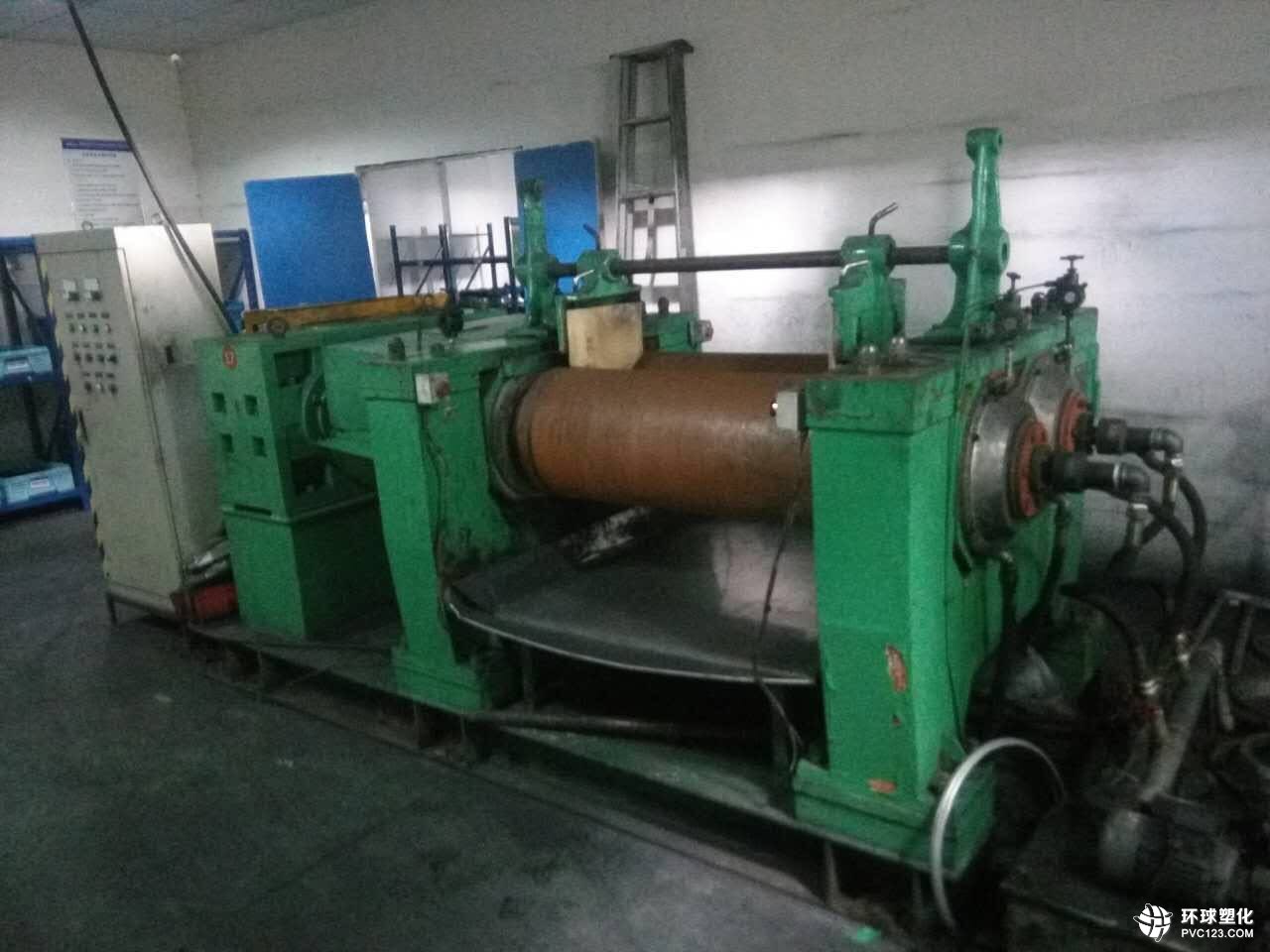 阜陽回收破膠機(jī) 阜陽回收密煉機(jī)